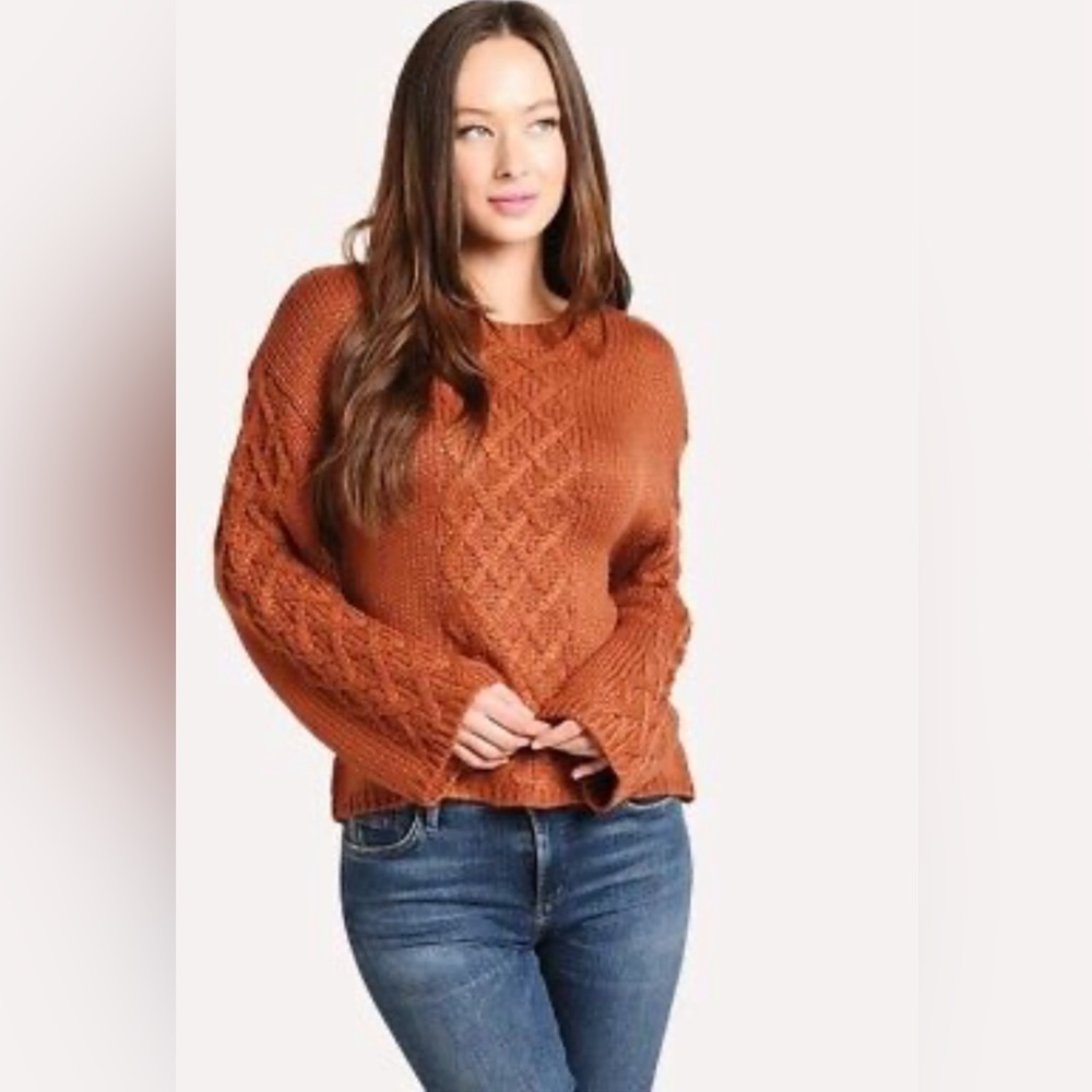 BB Dakota Women’s Sweater